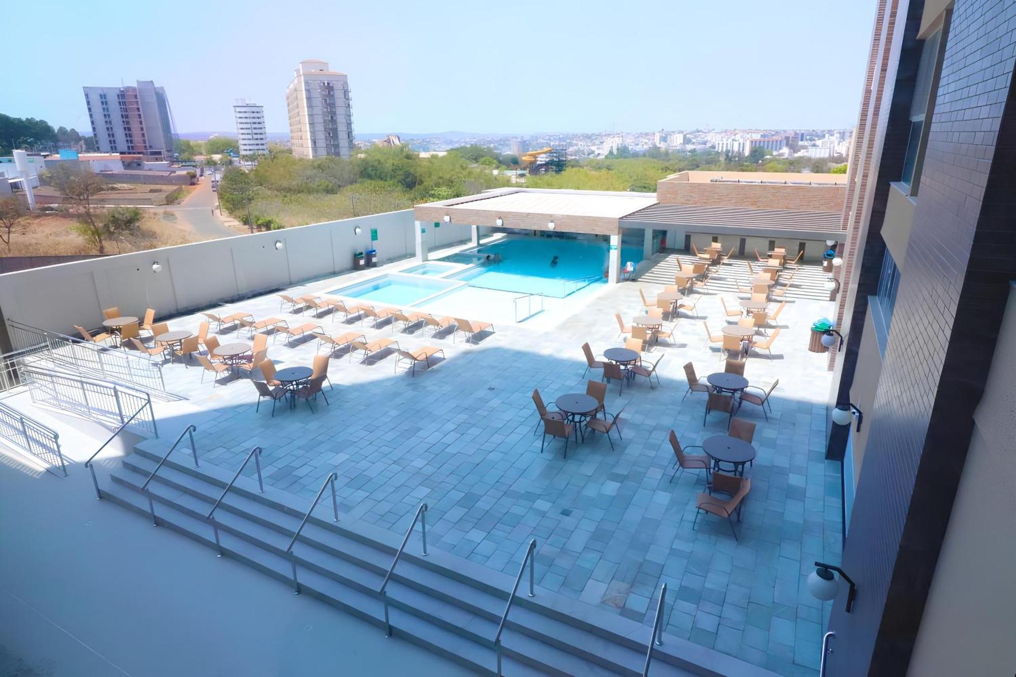 Апартаменты Piazza Diroma Com Acesso Ao Acqua Park Калдас-Новас Экстерьер фото