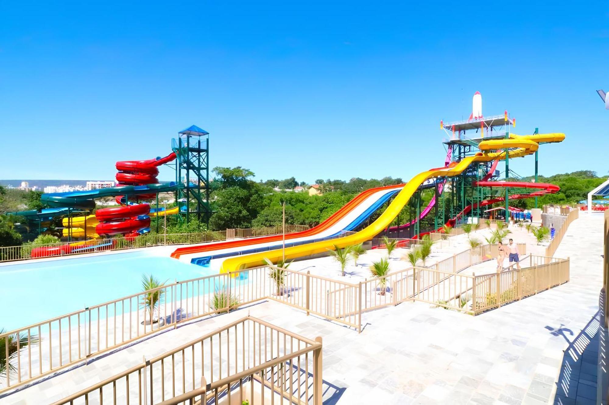 Апартаменты Piazza Diroma Com Acesso Ao Acqua Park Калдас-Новас Экстерьер фото